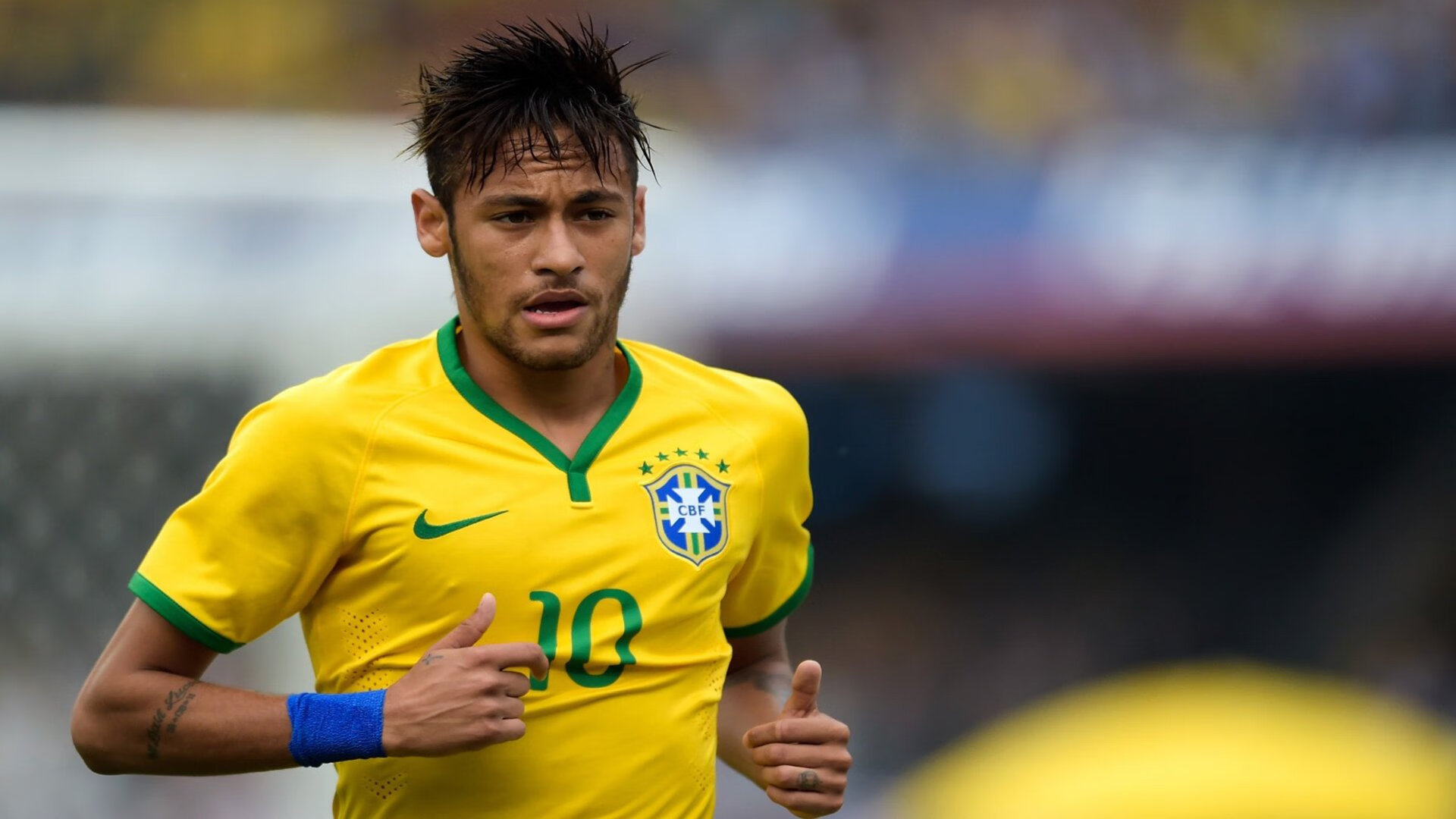 莱万刷新里程碑，金州勇士首回合力克巴塞罗那，晋级概率达65％的简单介绍